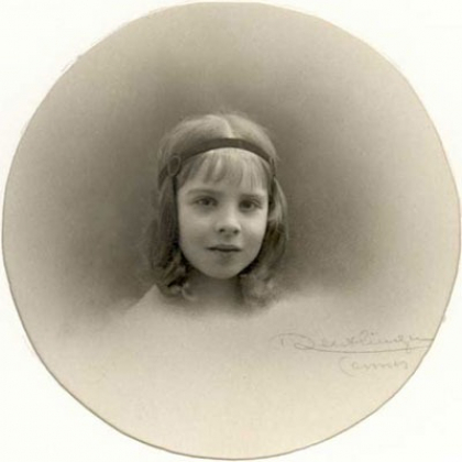 gallery/anne_de_guigne